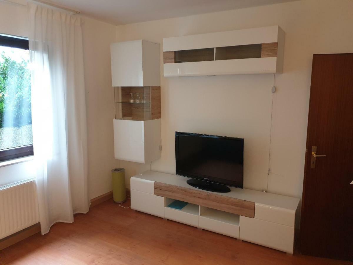 Andinas Ferienwohnung In Ruhiger Lage Direkt Am Wald Wilnsdorf Extérieur photo