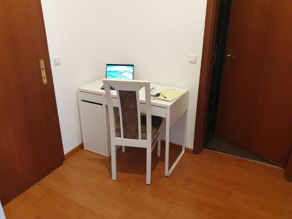 Andinas Ferienwohnung In Ruhiger Lage Direkt Am Wald Wilnsdorf Extérieur photo